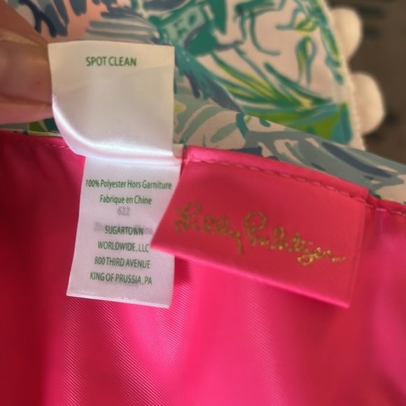 Lilly Pulitzer Christmas Tree Skirt Bohemian Queen Pom Pom Trim NWOT - Picture 6 of 9